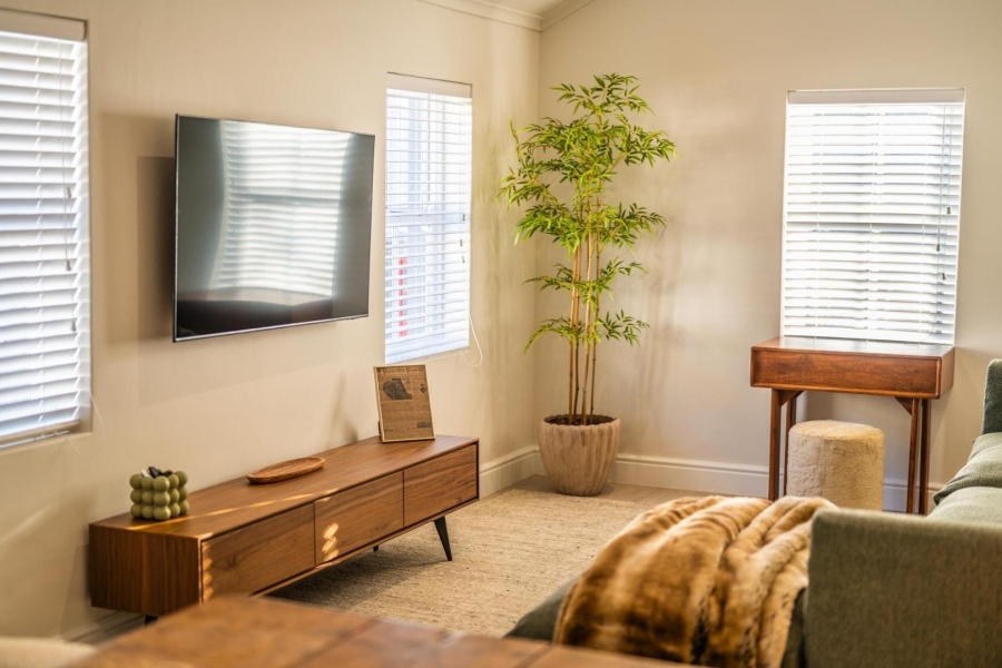 To Let 1 Bedroom Property for Rent in Franschhoek Western Cape